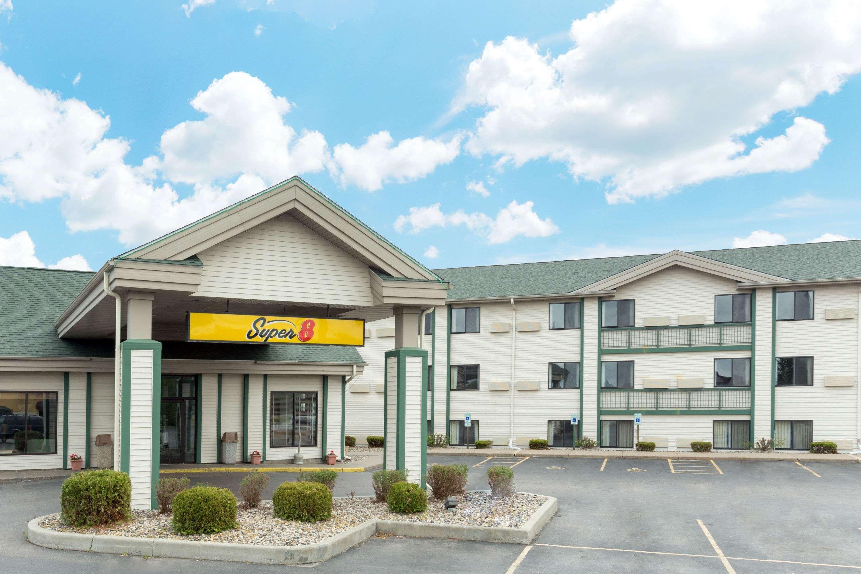 Hotel Super 8 By Wyndham Wisconsin Dells Exteriér fotografie
