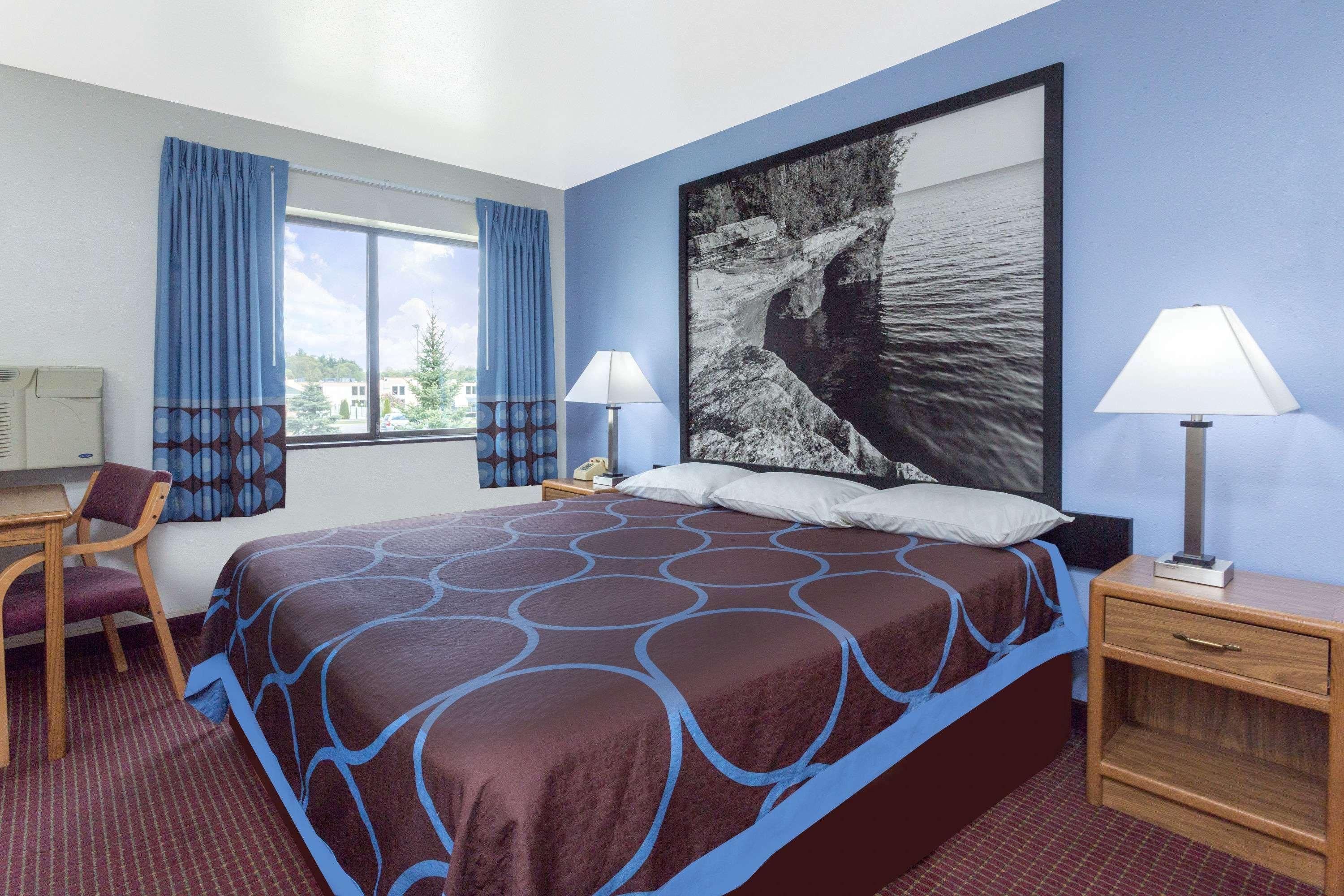Hotel Super 8 By Wyndham Wisconsin Dells Exteriér fotografie
