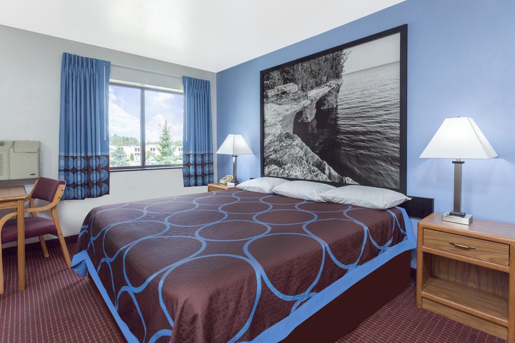 Hotel Super 8 By Wyndham Wisconsin Dells Exteriér fotografie